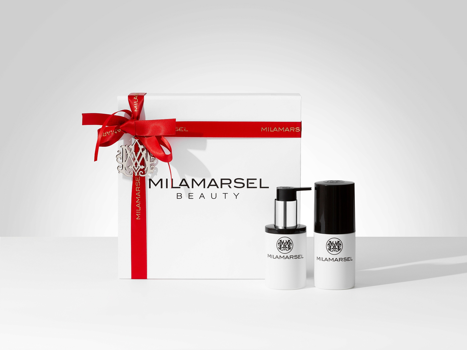 Набор для безупречного макияжа MILAMARSEL в подарочной коробке, фото 2